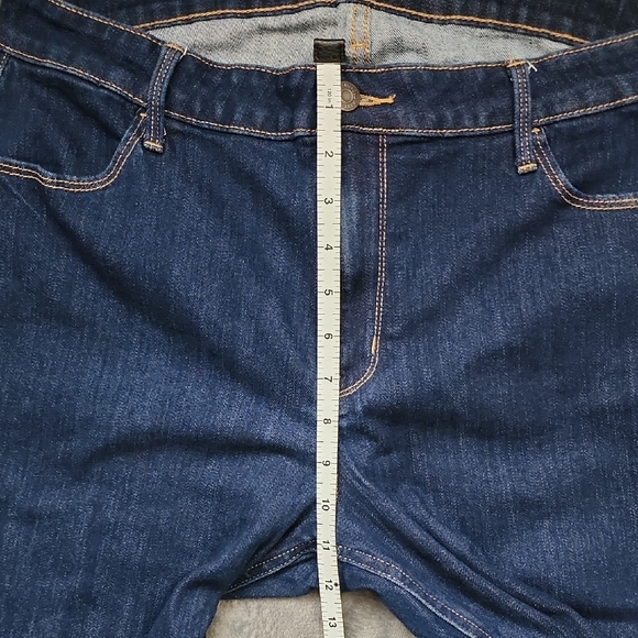 Old Navy Dark Blue High-Rise Super Skinny Jeans for Women - Picture 5 of 7